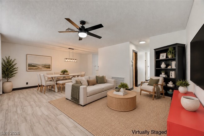 573 Greenbriar Townhouse Way