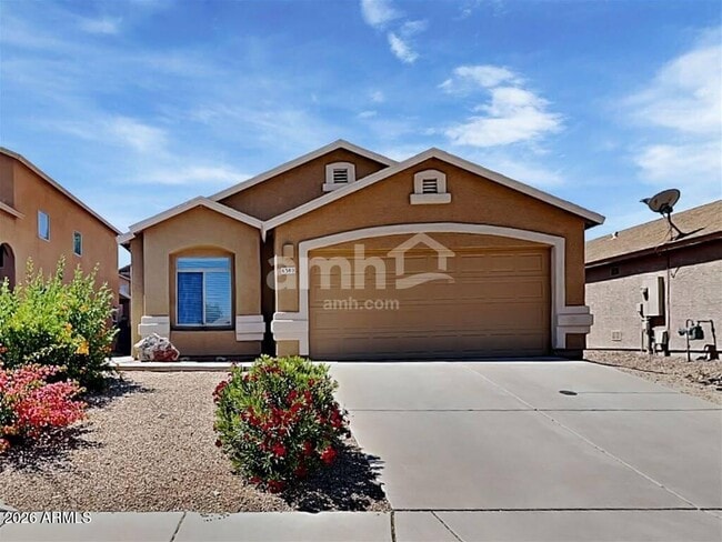 Building Photo - 6380 E Butte Stone Dr