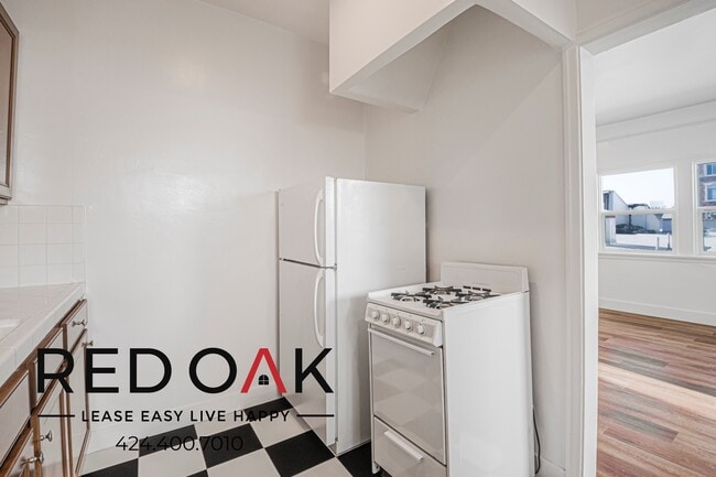 Photo - 1818 Whitley Ave Unidad 301