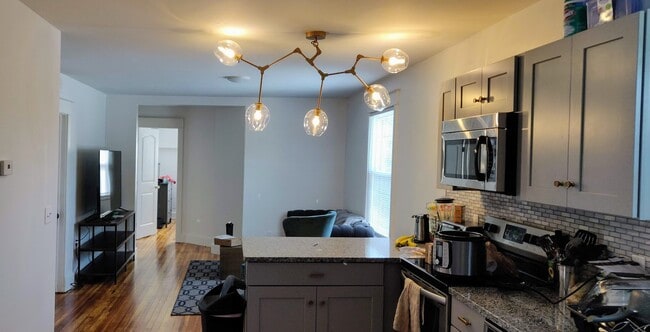 Photo - 80 Murray St Unit 1