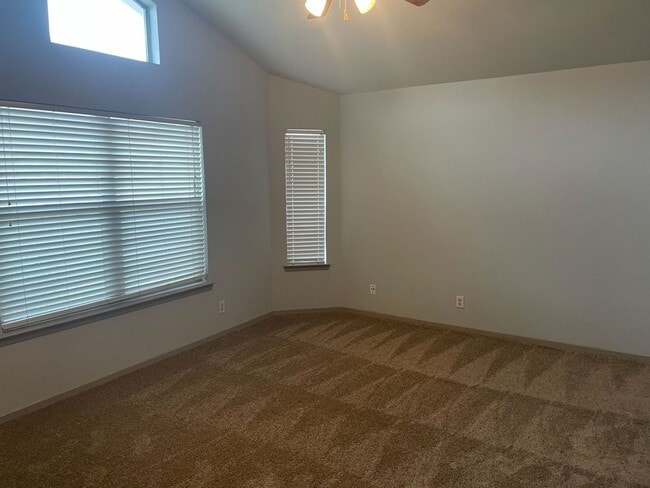 Photo - Beautiful Northeast Home