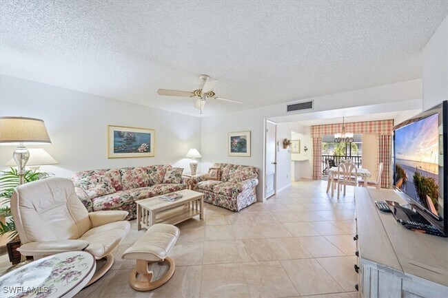 Photo - 788 Park Shore Dr Unidad D30