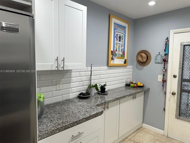 Photo - 11685 Canal Dr Unit 205