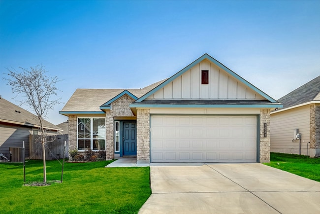 Building Photo - AVAILABLE MID JUNE ; APPLY ON OUR WEBSITE TODAY!!!