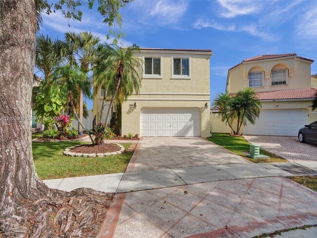 Photo - 700 NW 158th Ln