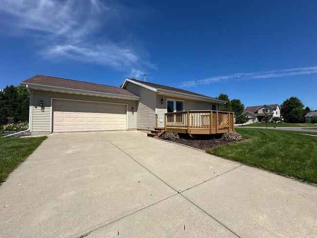 Photo - 868 N Edge Trail