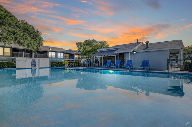 Building Photo - The Park at Santa Maria Rental