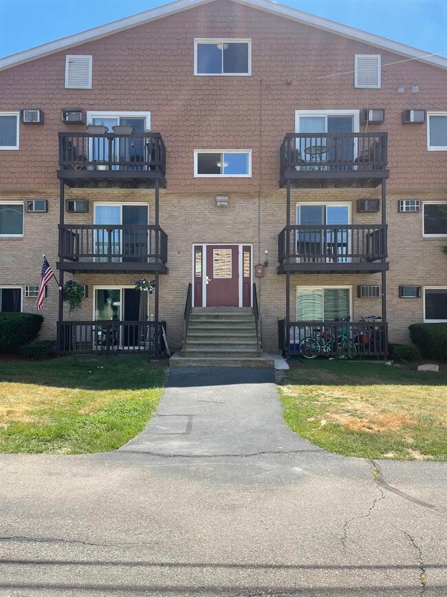 Photo - 310 Brook Village Rd Condo Unit 18