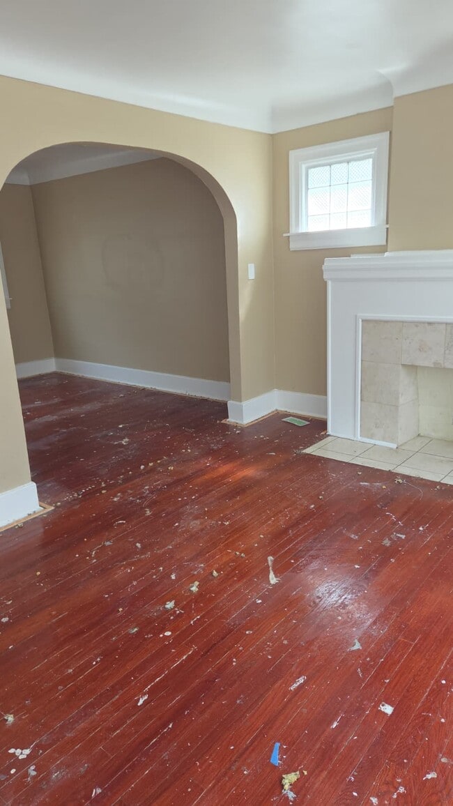 Photo - 9124 Manor St