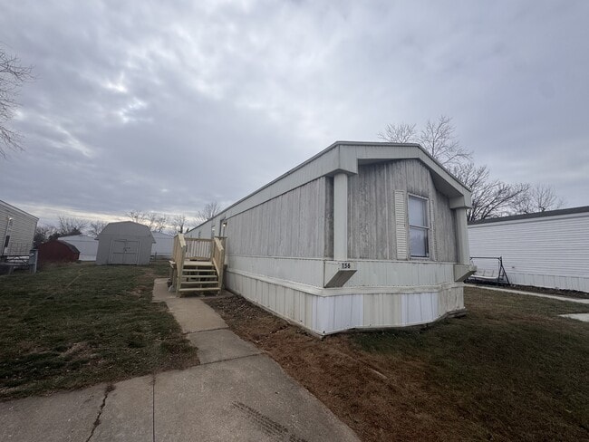 Building Photo - 156 Janet Dr