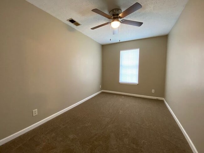 Photo - Beautiful Renovated House in North Nashville - Fenced in Yard!