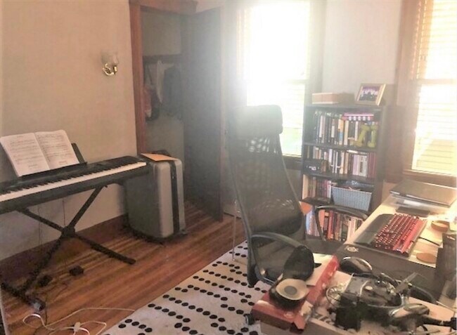 Photo - 79 Curtis St Unit 1
