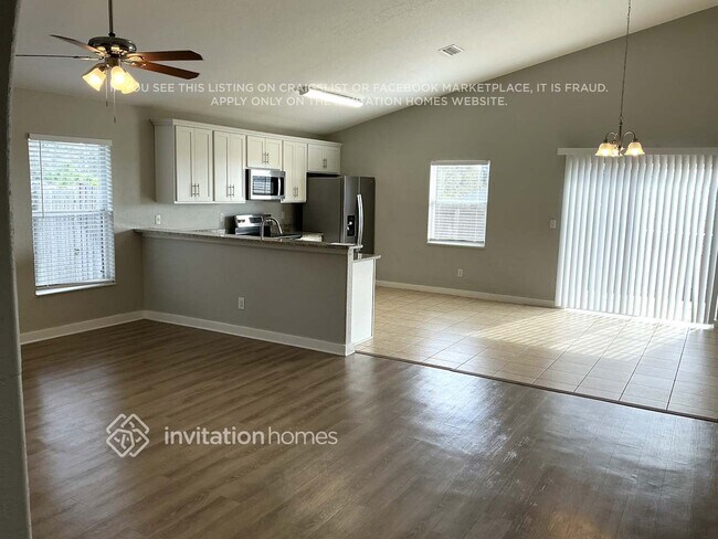 Photo - 1629 Nightfall Dr