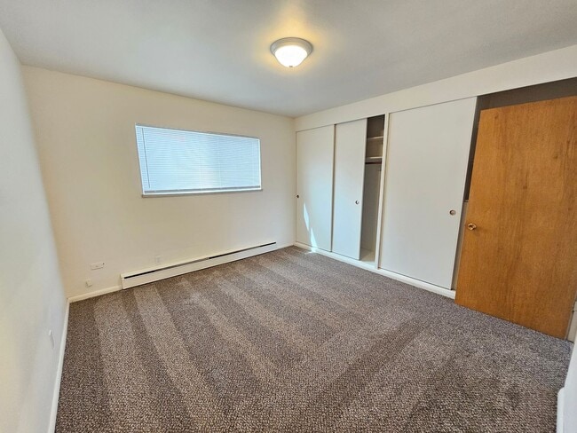 Photo - Newly Renovated One Bedroom Apartment- FREE rent for the month of July! Unit 615 S. Alder St #08