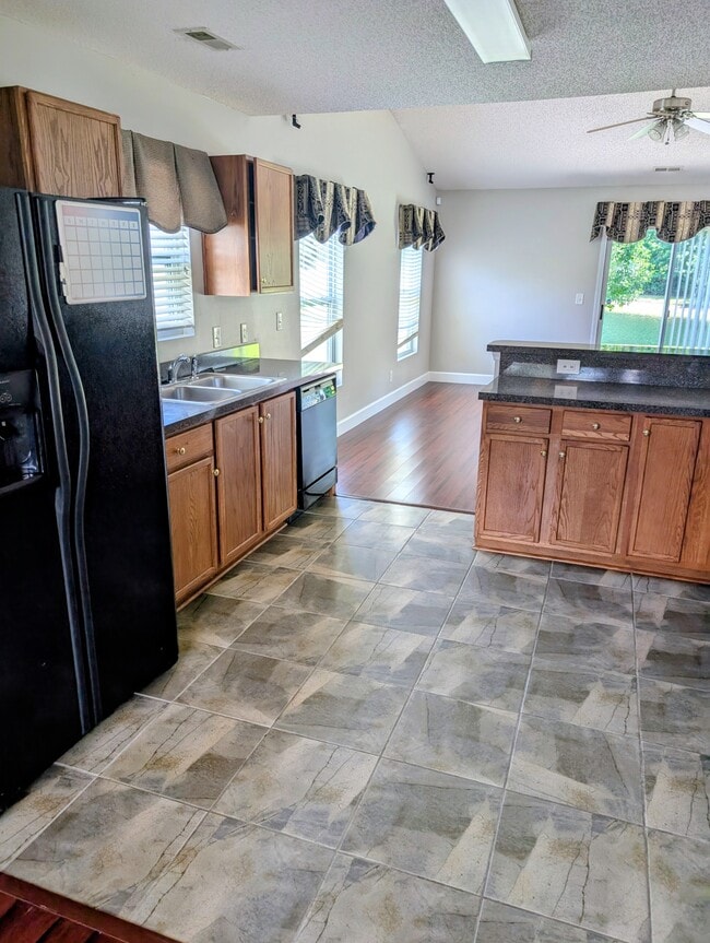 Photo - 456 Bellegrove Dr