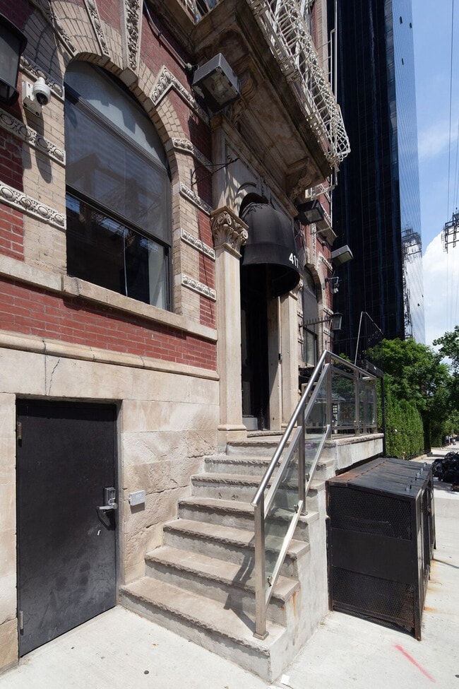Photo - 425 E 61st St Unit SI ID1051292P
