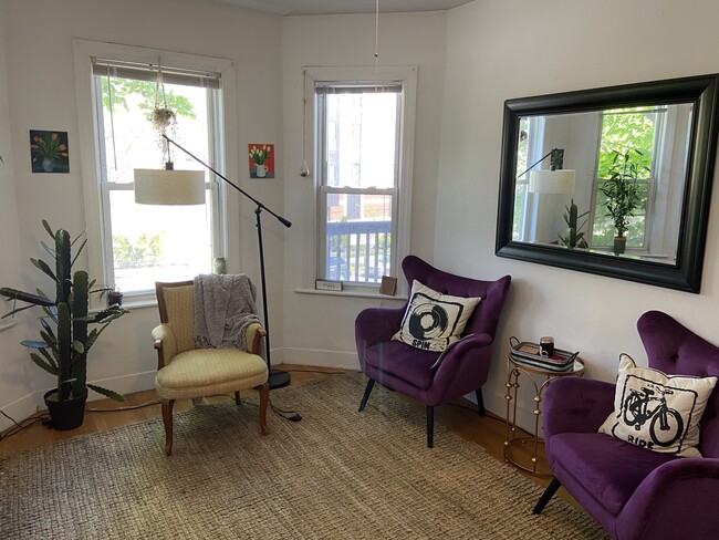 Photo - 590 Cambridge St Unidad 3