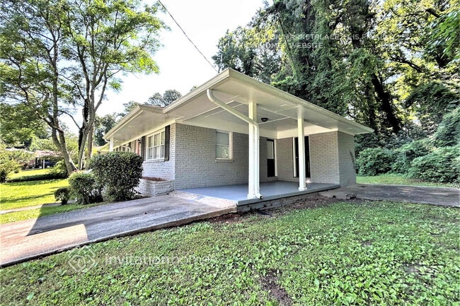 Photo - 2365 Shamrock Dr