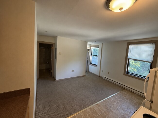 Photo - 279 N Main St Unit 8