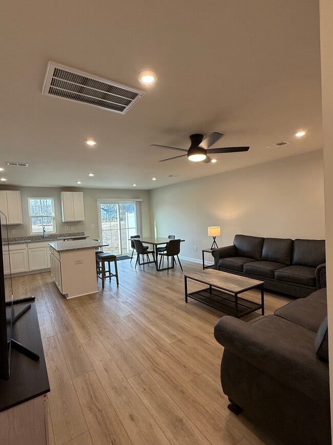 Photo - 338 Myrtle Meadows Dr