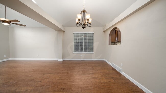 Photo - Four bedroom in Gatehouse Village with Fenced Yard and Views!