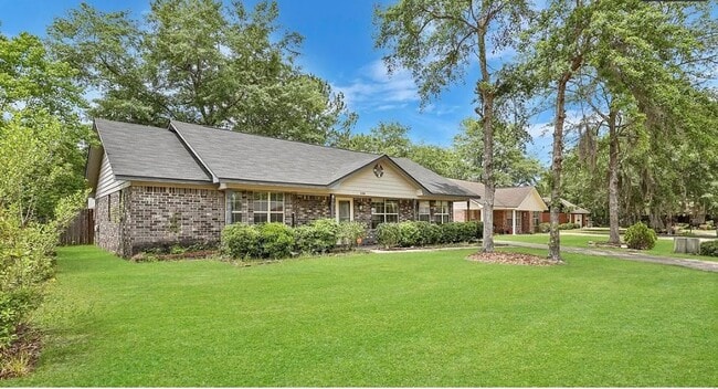 Photo - 1104 Tomahawk Trail