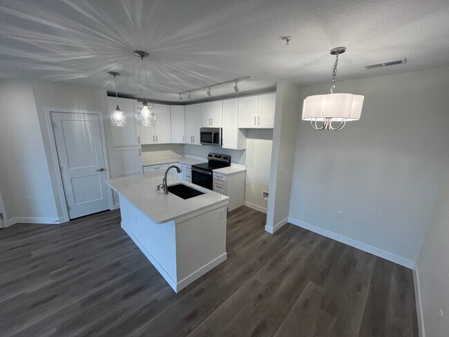Photo - 18645 Stroh Rd Unit 1-003