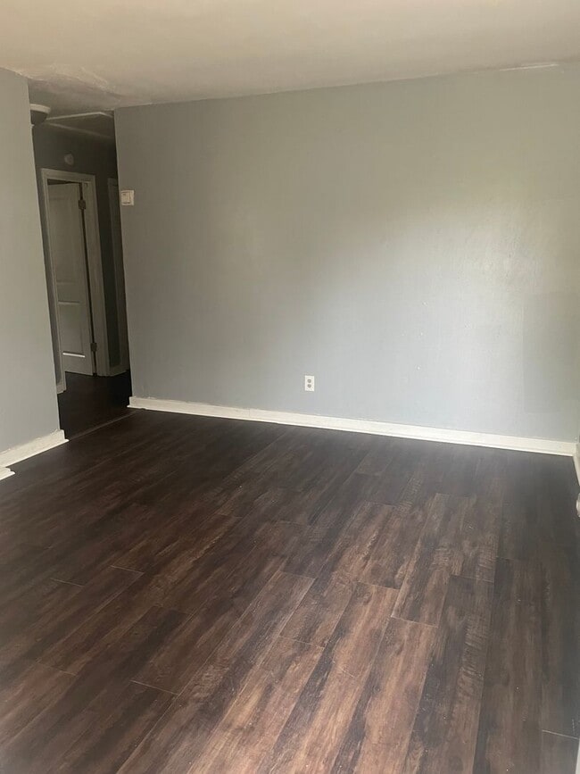 Photo - Cute Duplex in South Memphis