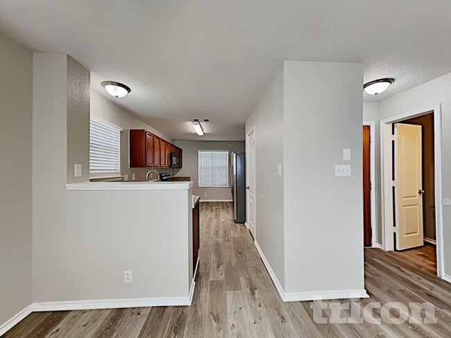 Photo - 8034 Cavern Hill