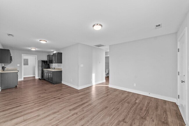 Photo - 410 Thad Little Rd Apartamento Unidad B