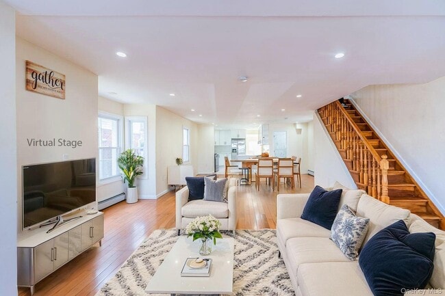 Photo - 154-24-154-13 13th Ave