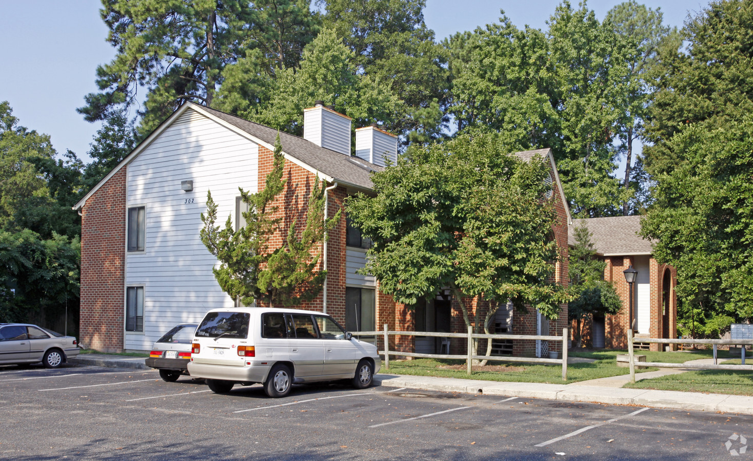 Photo - Adams, Condos