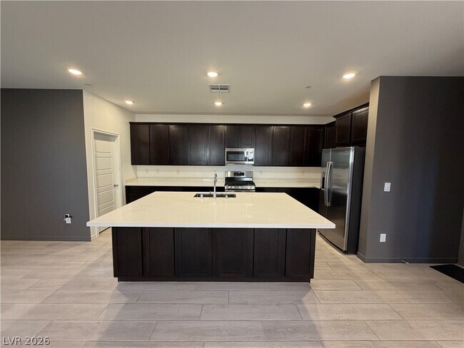 Photo - 9684 Abel Clf St