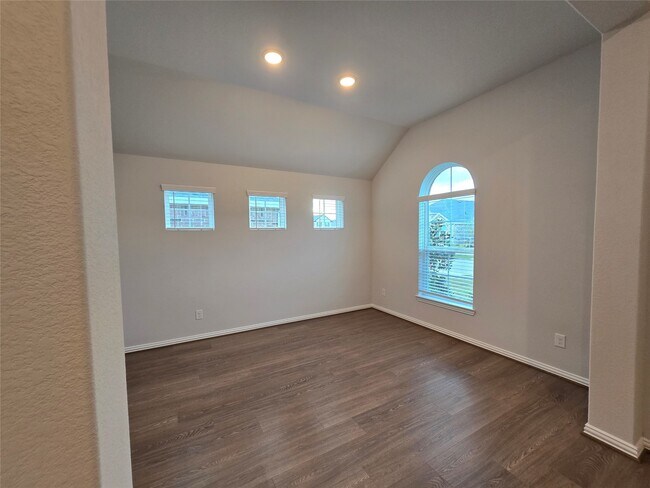 Photo - 2215 Villa Bella Ln