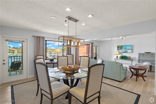 Building Photo - 3170 Matecumbe Key Rd Unit 134 Rental