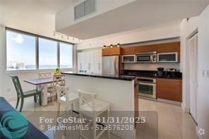 Building Photo - 244 Biscayne Blvd Unit 2308 Rental