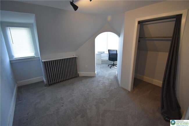 Photo - 201 Cattell St