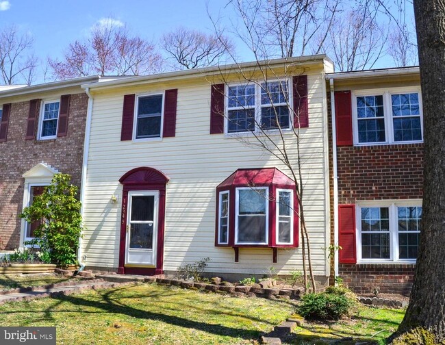 Photo - 12345 Woodlawn Ct Casa Adosada