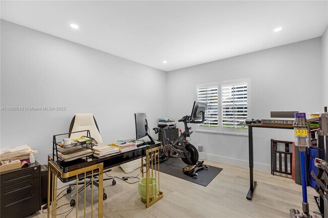 Photo - 130 Cypress Club Dr Unit 311