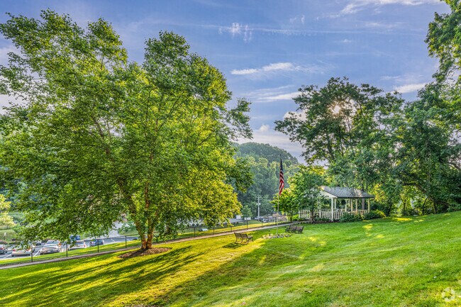 Pavilion - Pleasant Hills