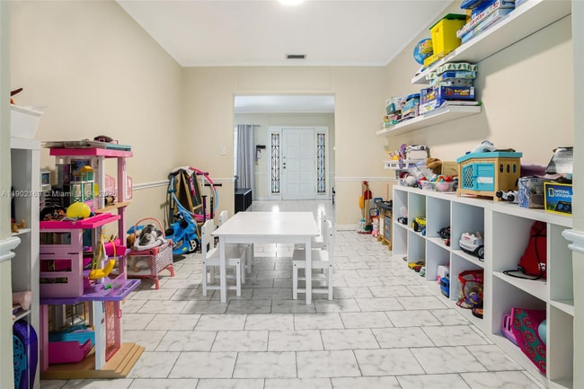 Photo - 600 SW 25th Rd