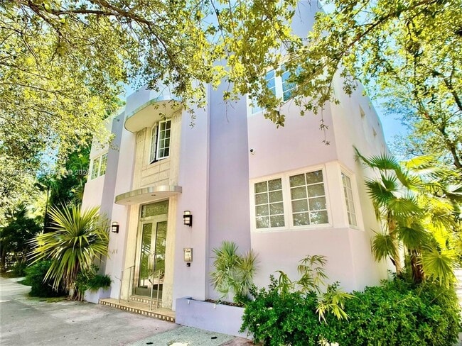 260 Euclid Ave Unit 6
