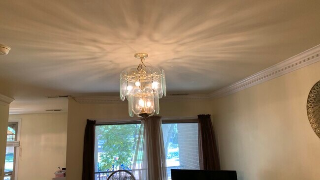 Family/Living Room - 3326 Woodburn Village Dr Unit 24