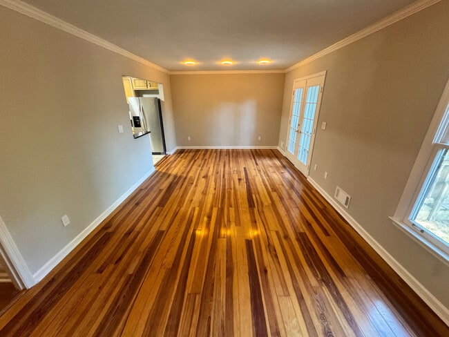 Photo - Room in Townhome on Cooper Lake Dr SE