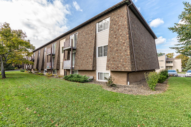 Exterior - Alpine Village Apartments