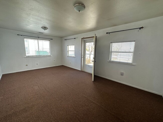 Photo - 13 A Rd 5481