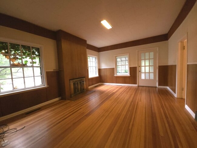 Photo - NO STUDENTS Available Now! Unique Large Home!