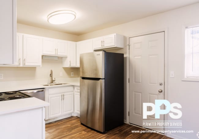 Photo - 1204 Veterans Memorial Hwy SW