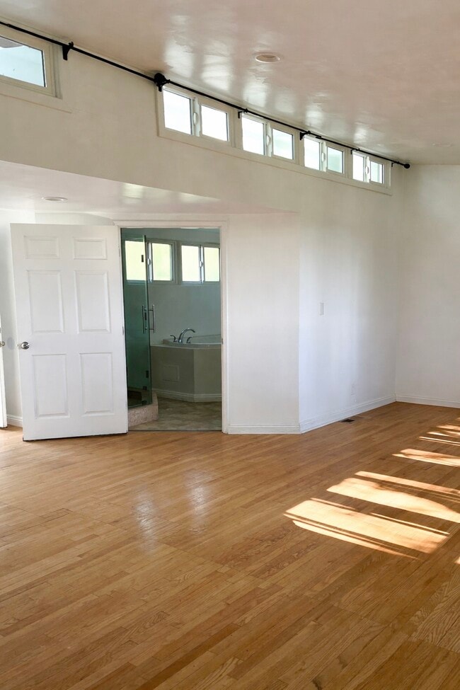 Photo - 1404 San Remo Dr
