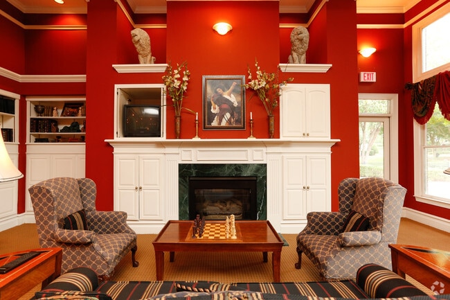 Leasing Office